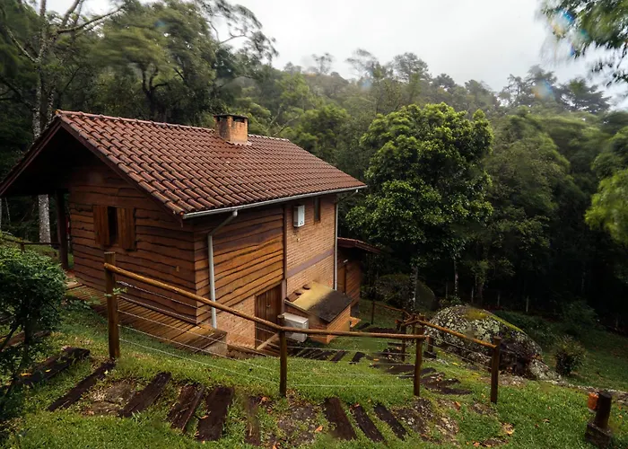 Pousada AhavanoahPousada